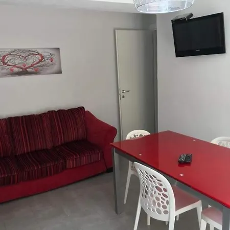 Red Passion Apartment * Cefalu